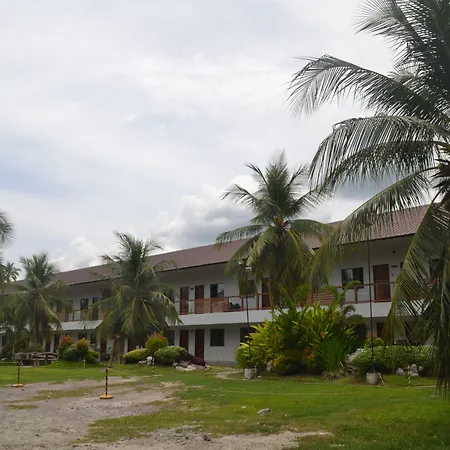 London Beach Resort And Hotel-3